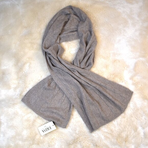 Erda 100% Cashmere Brown Scarf Soft Cozy Winter Essential NEW - Picture 2 of 8